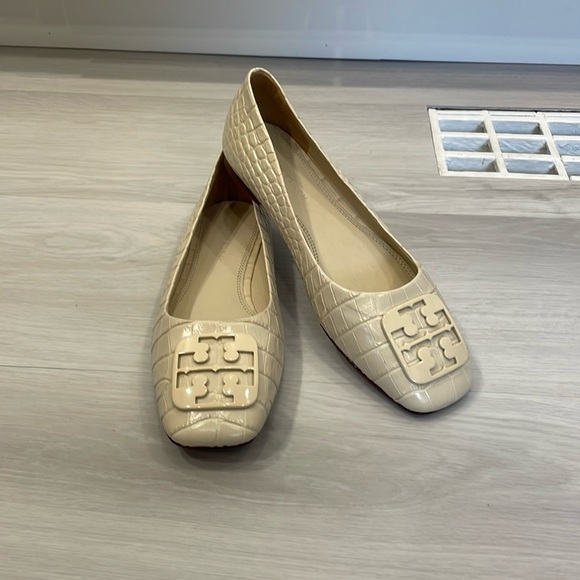 NWOT Tory Burch Georgia Ballet Flats in New Cream - Picture 1 of 15